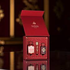 Lattafa Bade'e Al Oud Sublime Luxus Geschenkset (3-teilig) – Fruchtig-Eleganter Unisex Duft mit Rotem Apfel, Litschi & Rose – Premium Parfum Box inkl. Eau de Parfum 100ml, Hair Mist & Travel Spray